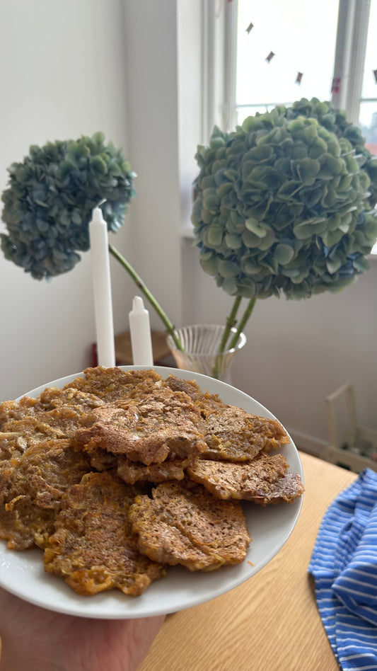 Rugbrødspandekager m. Æble